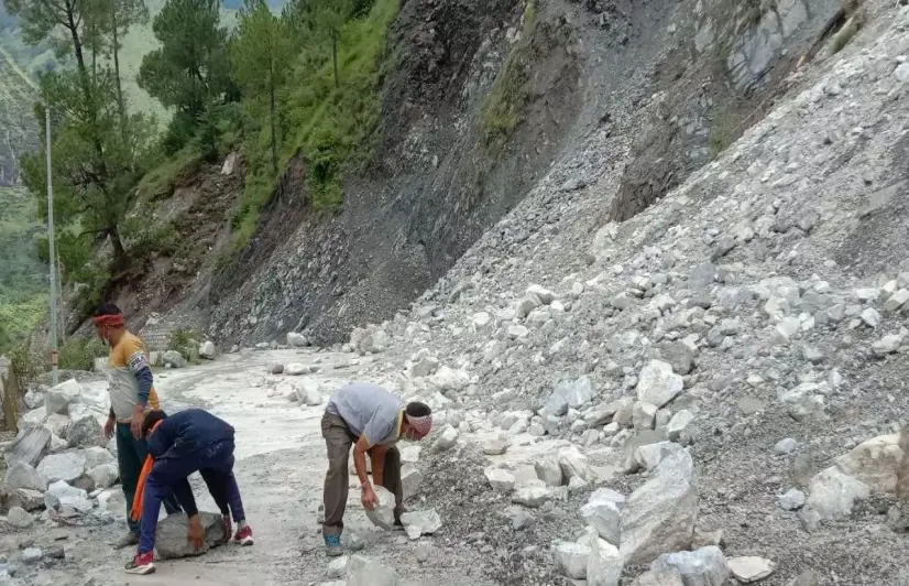 Following glacial burst, experts flag concerns about four infra projects in Uttarakhand