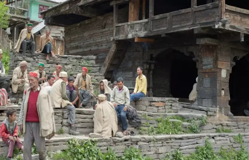Malana's 'devta' permits vaccination but residents still reluctant