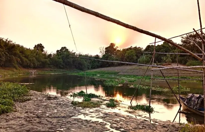 Effluents from Bangladesh factory render transboundary Mathabhanga river toxic; villages in Bengal bear the brunt