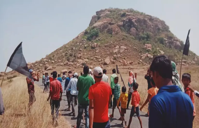 Adivasis set for a long court battle against mining on Tilabani hill 