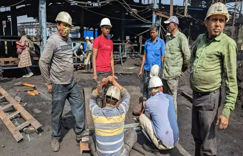 Photo Essay: Amidst harsh life, workers in India's oldest coalfields unprepared for transition