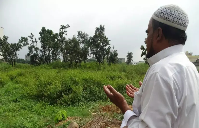 Rohingya refugees in Jammu struggle for a place to bury their loved ones