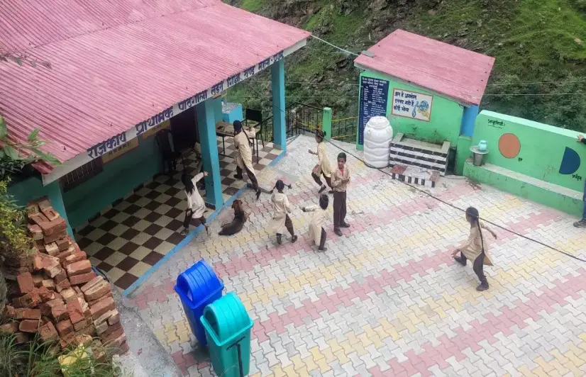 The school with no teacher