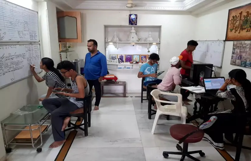 How Mumbai’s fishers adapted in the lockdown, kept their sales alive