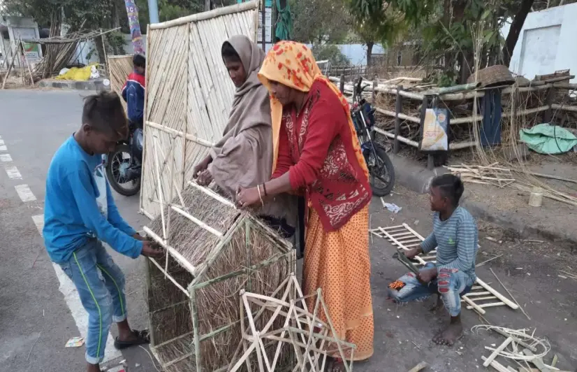 Between roots and dreams: Journey of Christmas 'crib'-makers of Bhopal 