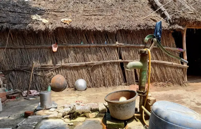 Misery in Uttar Pradesh's Unnao: Quenching thirst with contaminated water