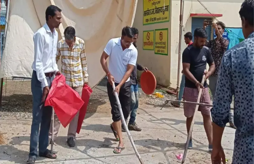 Villages in Bhopal district count on communities to keep public spaces clean 