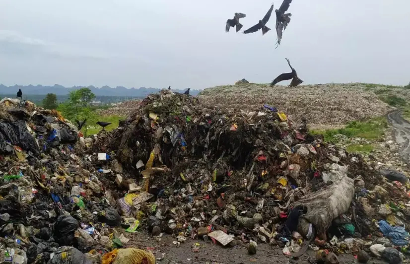 Underperforming solid waste plant turns Sheeshambada village into smelly, fiery landfill